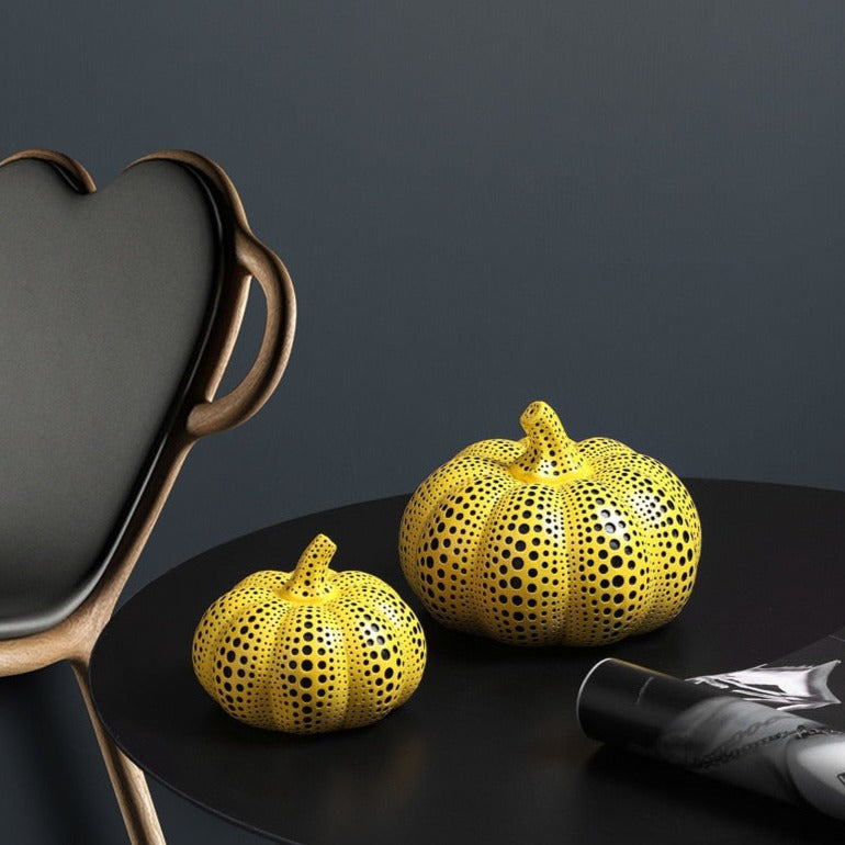 Hjemix | Kusama Yayoi Stil Gresskar Skulpturer