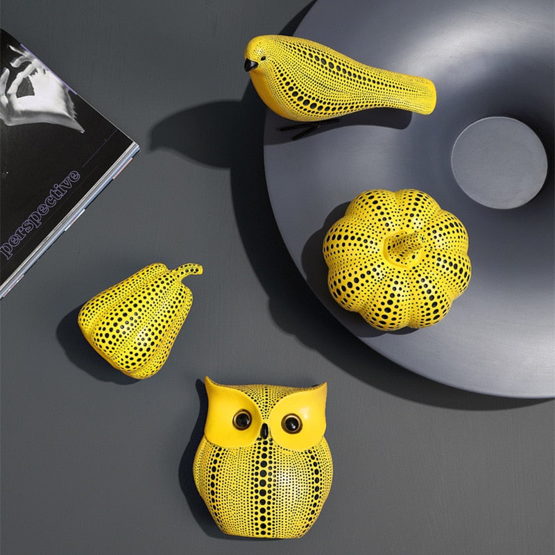 Hjemix | Kusama Yayoi Stil Gresskar Skulpturer