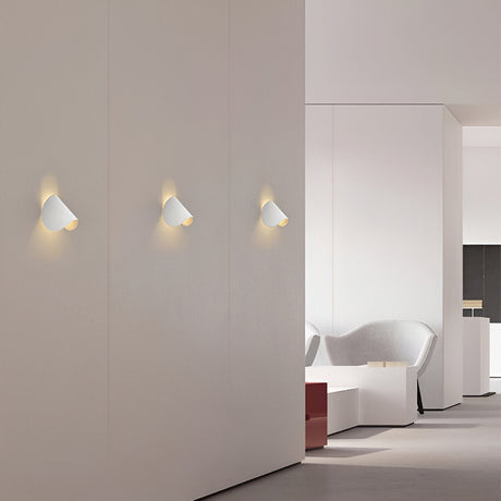 Norvo | Twist Vegglampe - Rotérbar Metall Vegglampe - Kurve Veggsconce