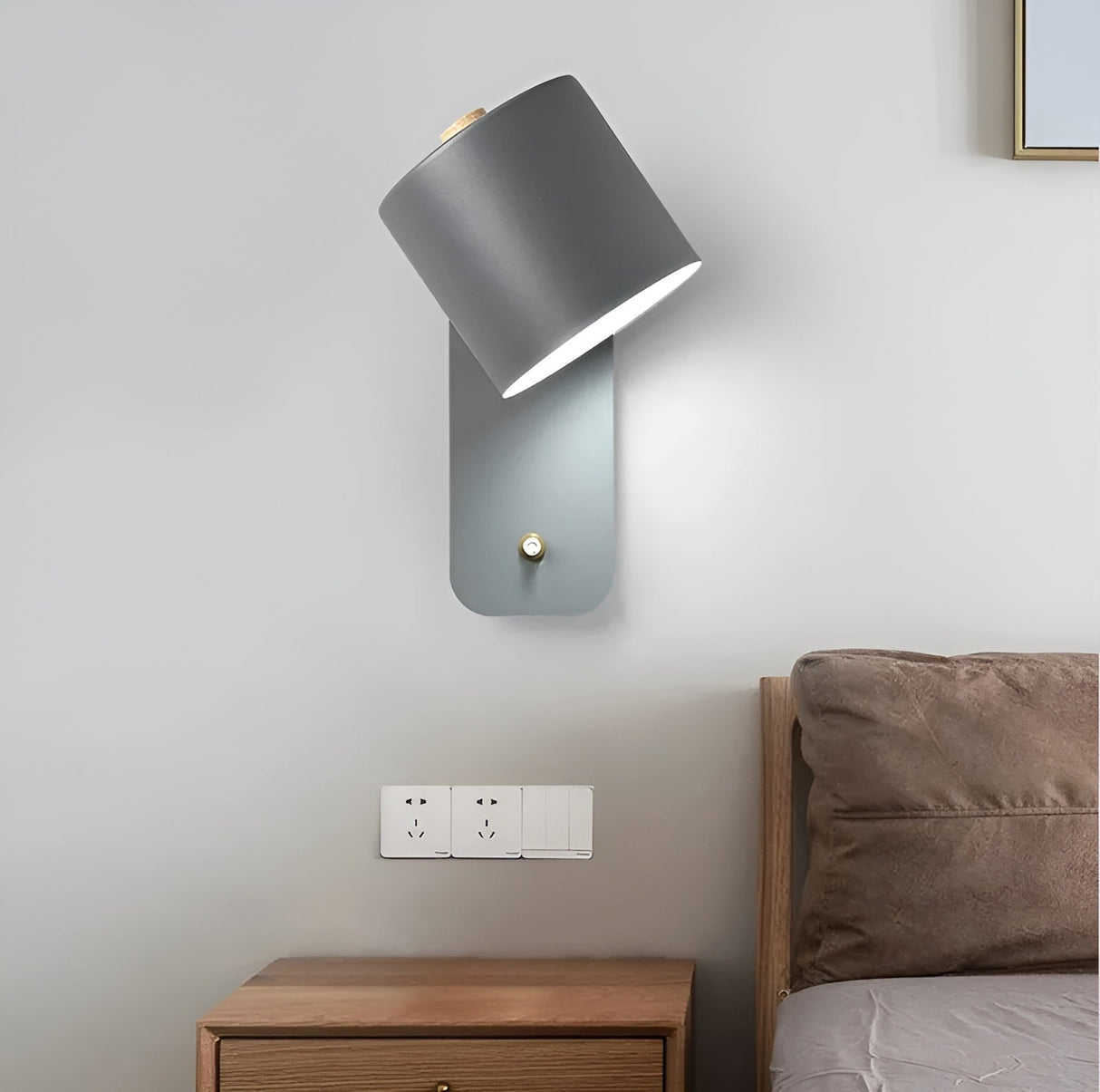 Hjemix | EasyPush Vegglampe - Rotérbar Mini Sylinder LED Lampe