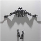 Hjemix | Imitasjon Kobber Harpiks Ornament Abstrakt Figur Veggkunst Klatrer 3D Gjennom Vegg Statue Skulptur