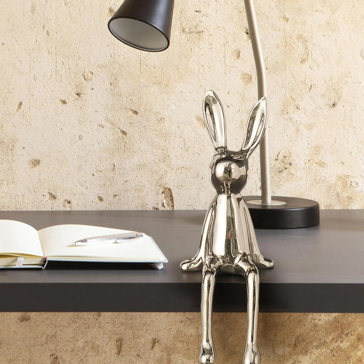 Hjemix | Rabbit Figure Statue