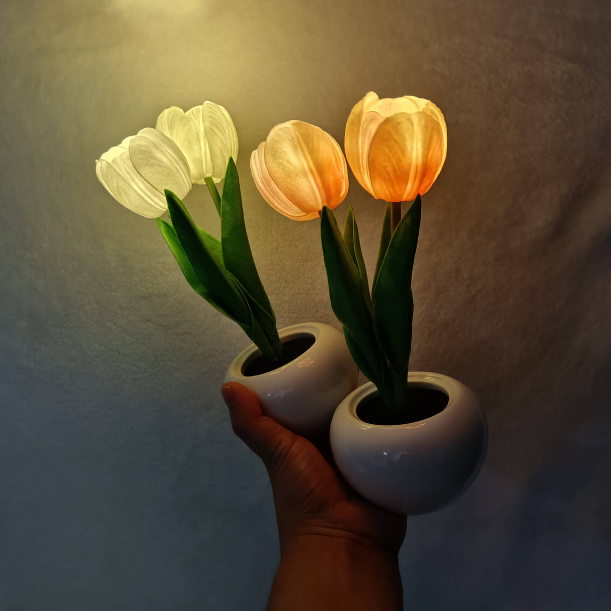Hjemix | Moderne Kreativ Simulering Tulipan Peony LED Nattlys Bordlampe