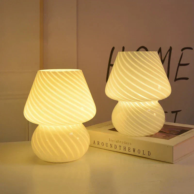 Hjemix | Murano Glass Bordlampe - Elegant og Unik