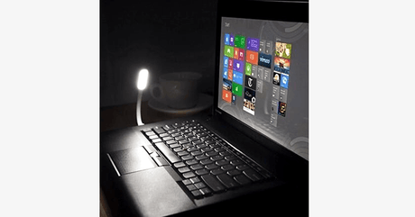 Hjemix | LED USB Bærbar Lommelykt – Lynfarger rundt deg!