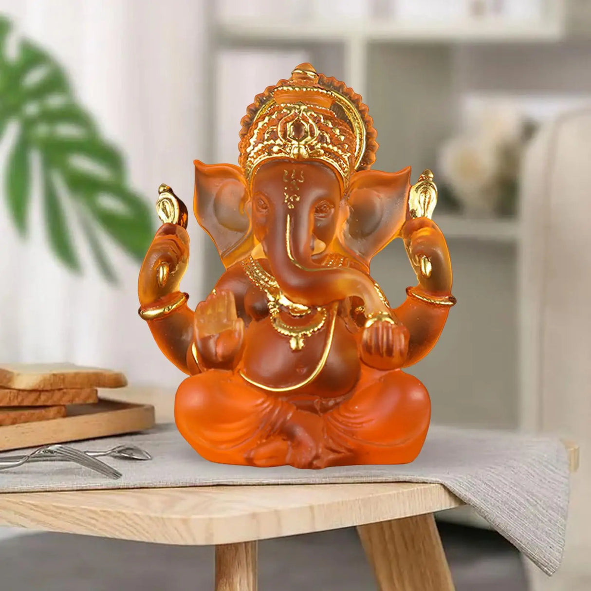 Hjemix | Sjeldent fargede semi-gjennomsiktige Ganesh-statuer for lykke i hjemmet ditt