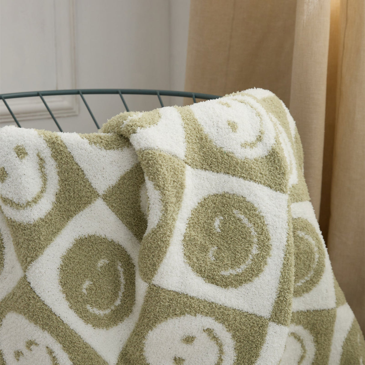 Hjemix | Smiley Rutet Teppe