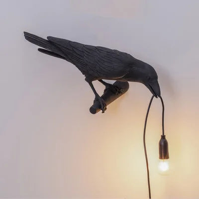 Hjemix | Moderne Lucky Bird Bordlampe – Kreativ Resin Dyre Design for Soverom og Stue