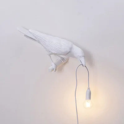 Hjemix | Moderne Lucky Bird Bordlampe – Kreativ Resin Dyre Design for Soverom og Stue