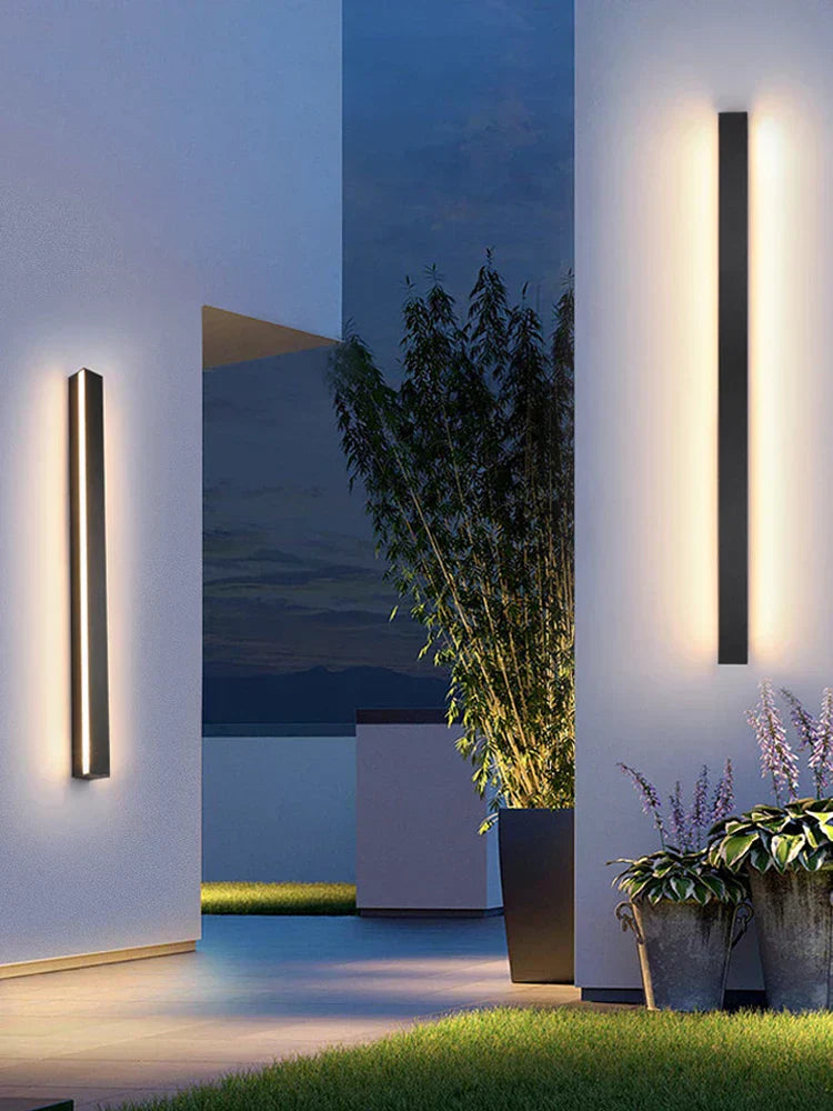 Hjemix | NeroEdge SleekLine Vanntett LED Vegglampe – Moderne Utendørslampe i Svart