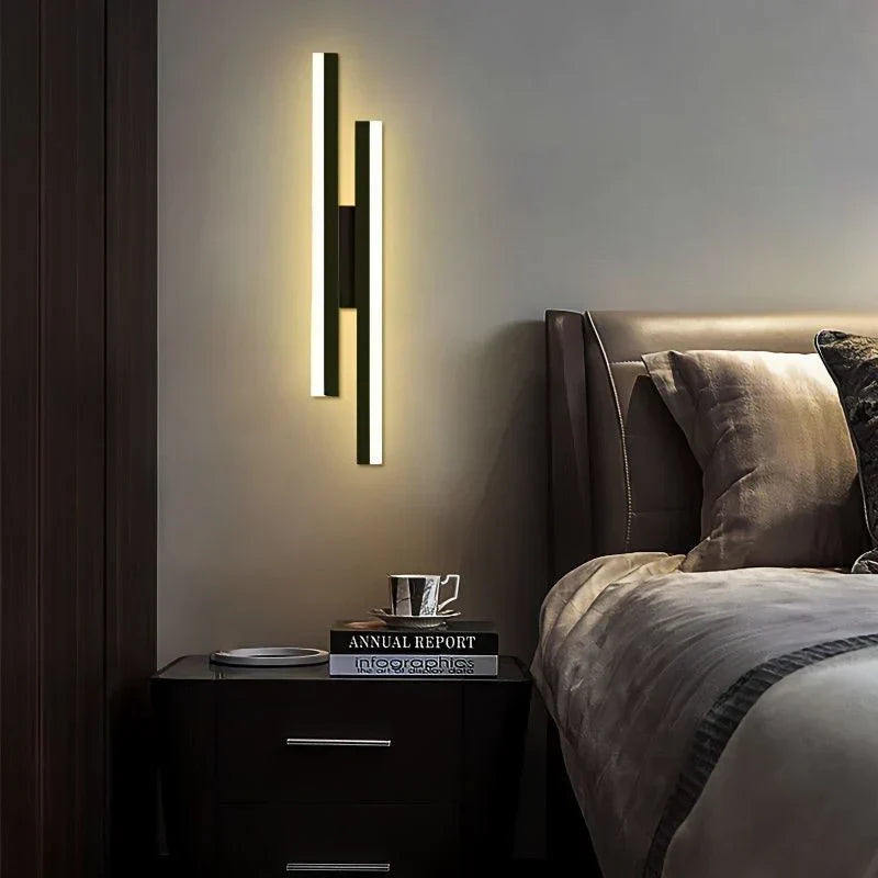 Hjemix | Moderne LED Vegglampe: Svart/Gull Akryl Romdekorasjonslys