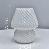 Hjemix | LED Skrivebordslampe i Soppshape laget av Glass