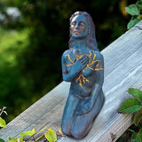 Hjemix | Healing Goddess Skulptur: Harpik abstrakt
