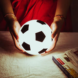 Hjemix | Kreativ Fotball Silikon LED Nattlys USB Lading Bordlampe