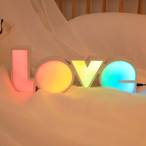 Hjemix | Modern Art Deco vanntett PS LOVE bokstaver LED bordlampe for soverommet