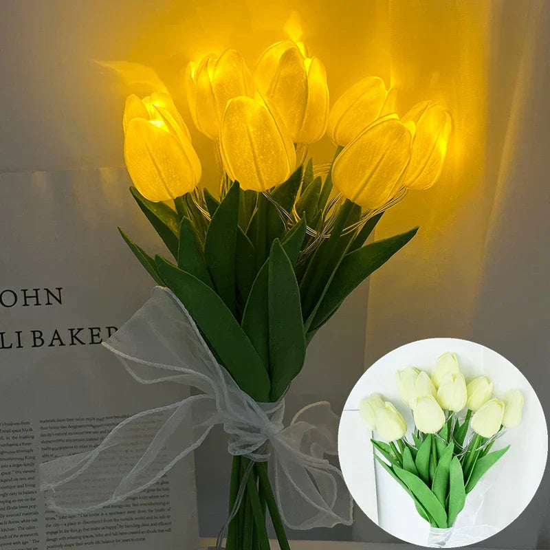 Hjemix | LED-lampe med kunstig tulipanbukett perfekt for gaver eller som bryllupsfest hjemmeinnredning