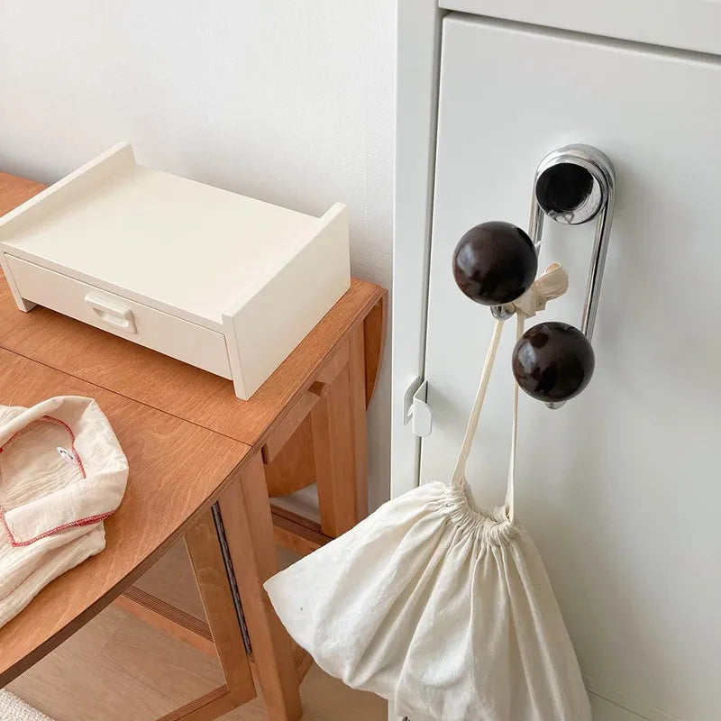 Hjemix | Eames Dot Magnetiske Kroker