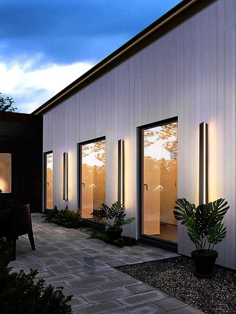 Hjemix | NeroEdge SleekLine Vanntett LED Vegglampe – Moderne Utendørslampe i Svart