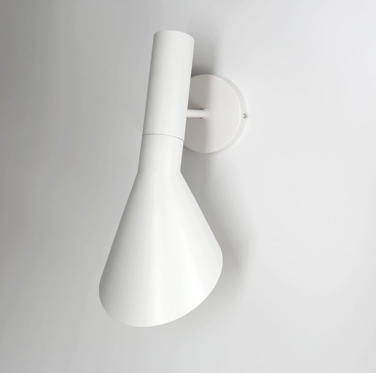 Hjemix | Fin Design Lamper Serie - Vegglampe