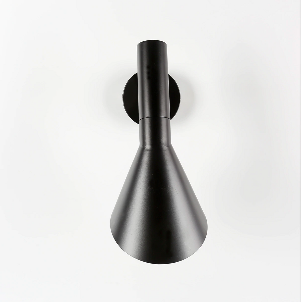 Hjemix | Fin Design Lamper Serie - Vegglampe