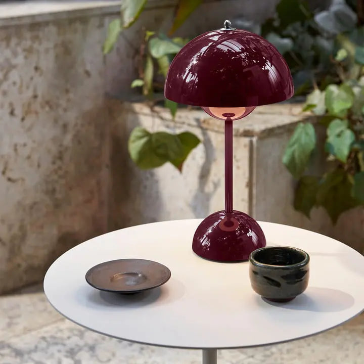 Hjemix | Lunaire - LED bordlampe for en moderne atmosfære