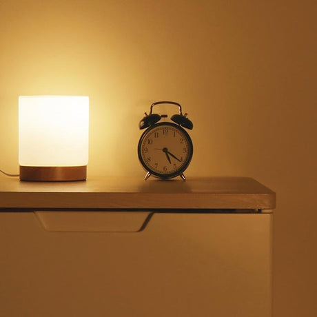 Hjemix | Minimalistisk bordlampe med berøringsfunksjon og 360° belysning