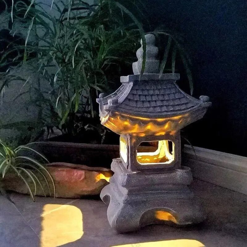 Hjemix | ZenGlow - Solenergi Hage Lampe Pagoda Statue for ute