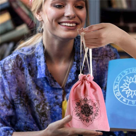 Hjemix | Rosa Tarot Kortstokk Settkolleksjon