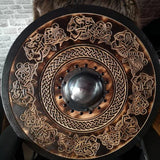 Hjemix | Eivor Valhalla Raven Kamp Skadet Viking Tre Skjold 30CM