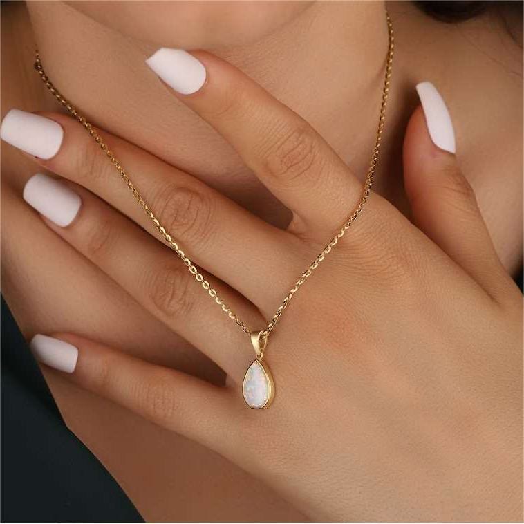 Hjemix | 18K Naturlig Opal Dråpe Vedheng Halskjede - Eloise