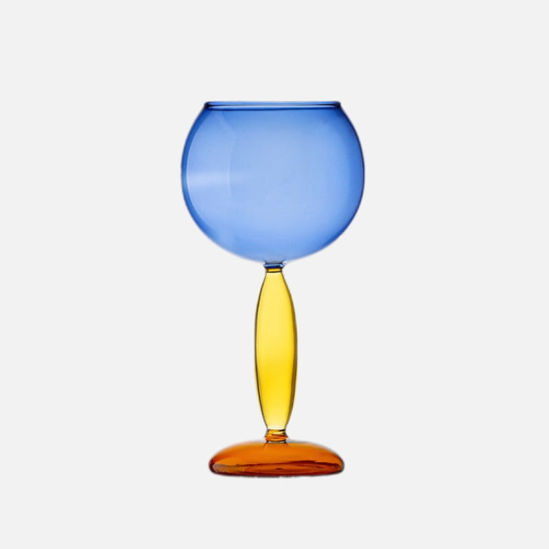 Hjemix | Kalk og karaffel laget av farget glass av Phillips
