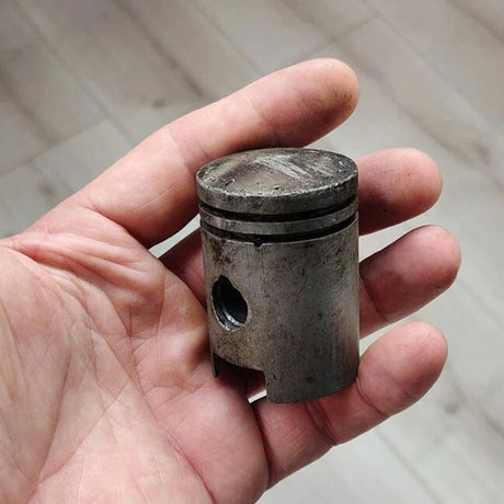 Hjemix | Piston Kunst Hodeskalle Nøkkelring