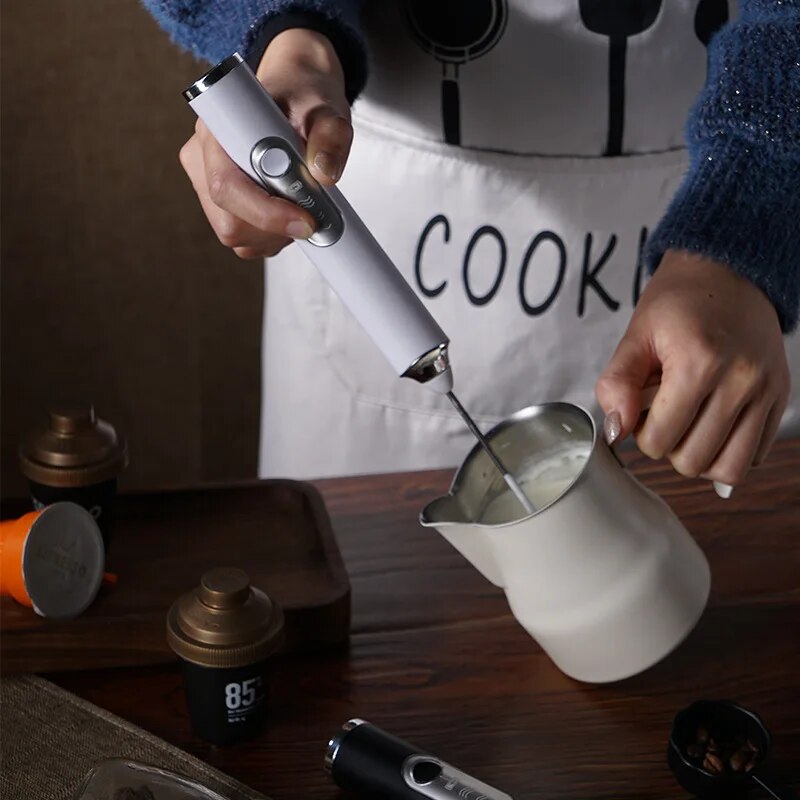 Hjemix | Kraftig Håndholdt Melkeskummer & Skummaker