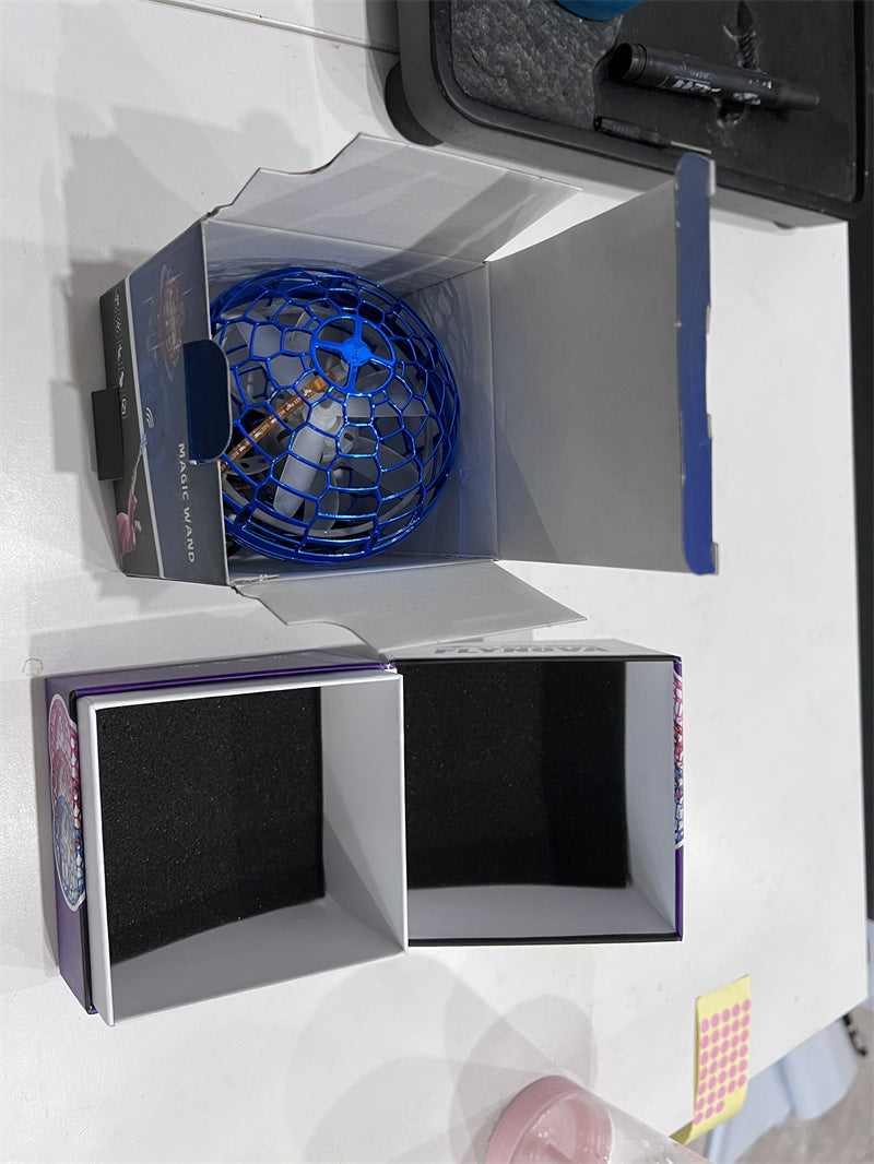 Hjemix | Flynova Pro Flyball Spinner Leke Håndkontrollert Drone Helikopter 360 Graders Roterende Mini UFO med Lys Barnegaver