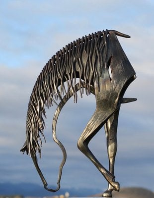 Hjemix | Moderne Metall Hest Statue