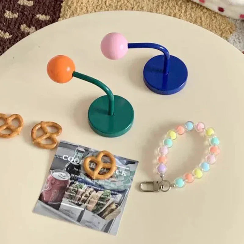 Hjemix | Eames Dot Farge Rush Krok Magnet