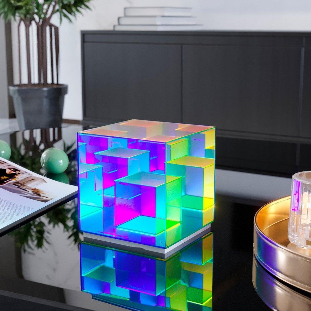 Hjemix | Eternity Rubiks Cube Prism Lampe