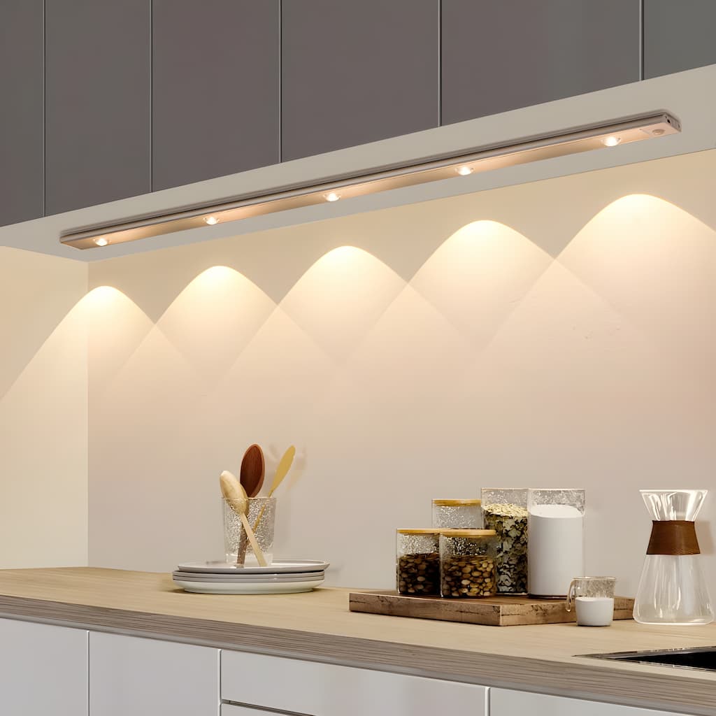 Hjemix | Lampe med Bevegelsessensor: Slank og Trådløst Lys i Hver Rom