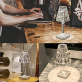 Hjemix | CrystaLamp - LED Bordlampe laget av Diamantkrystall
