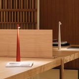 Hjemix | Skulpturerende bordlampe