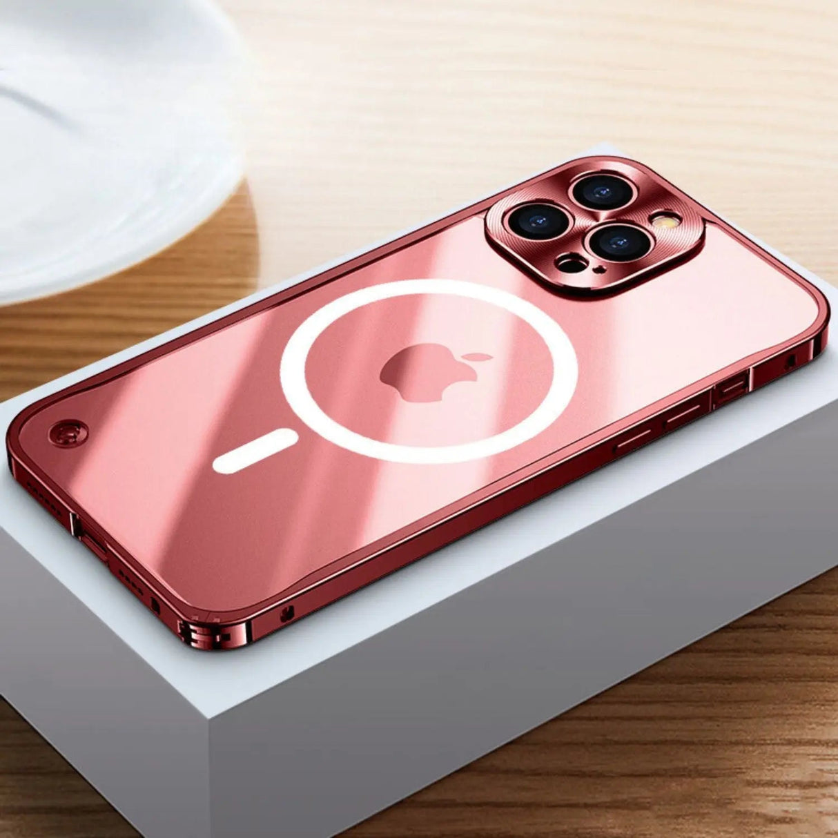 Hjemix | Metall Luksus MagSafe Deksel for iPhone Pro Max - Slankt og Stilig Design med Maksimal Beskyttelse