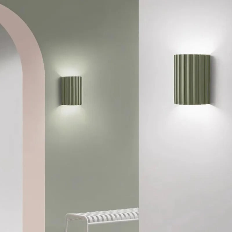 Hjemix | Minimalist Groove Vegglampe | Harpiks, Opp og Ned