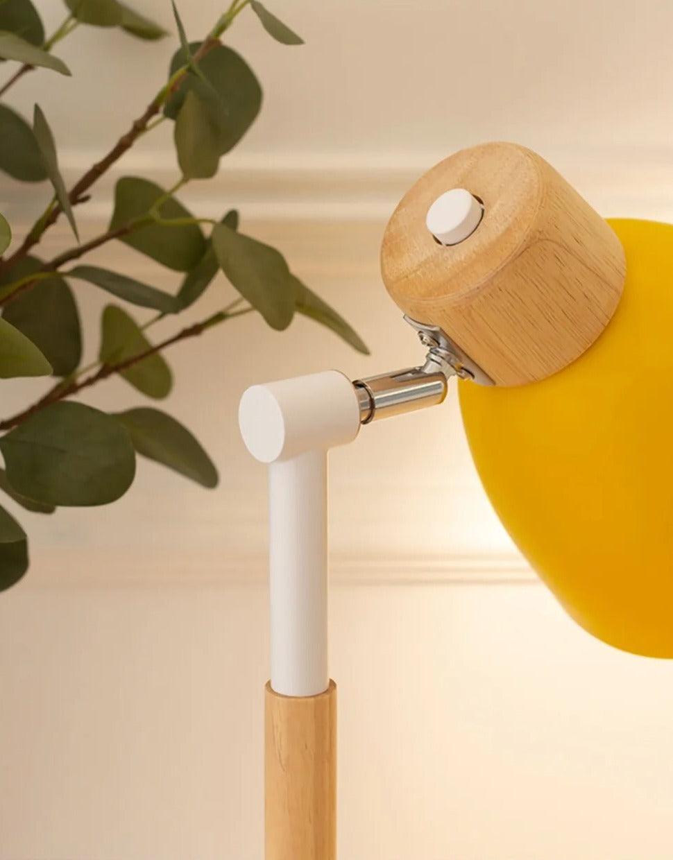 Hjemix | Nordisk Bordlampe | Tre, Jern