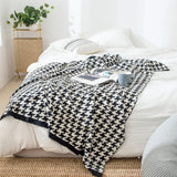 Hjemix | PlaidLuxe Houndstooth Kasteteppe | Rutete Design | Myk & Koselig | Ulike Størrelser