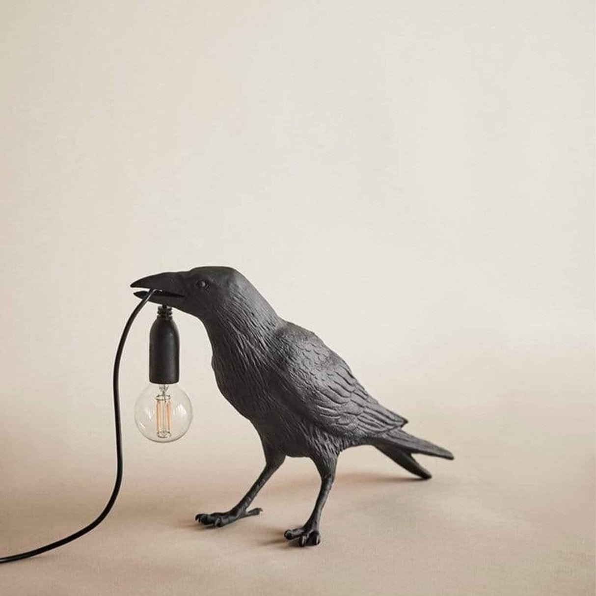 Hjemix | The Raven Bird Lamp