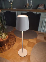 Hjemix | LED Bordlampe – Trådløs, Berøringskontroll & Dimmbar Lys