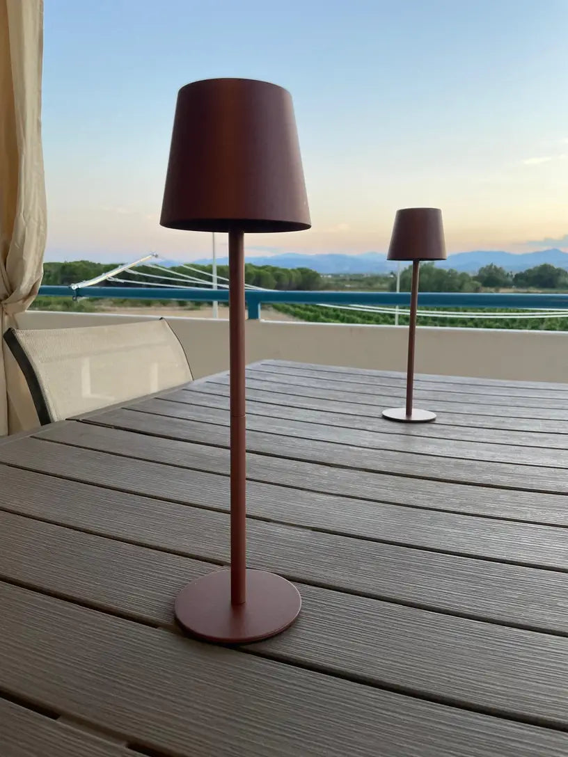 Hjemix | LED Bordlampe – Trådløs, Berøringskontroll & Dimmbar Lys