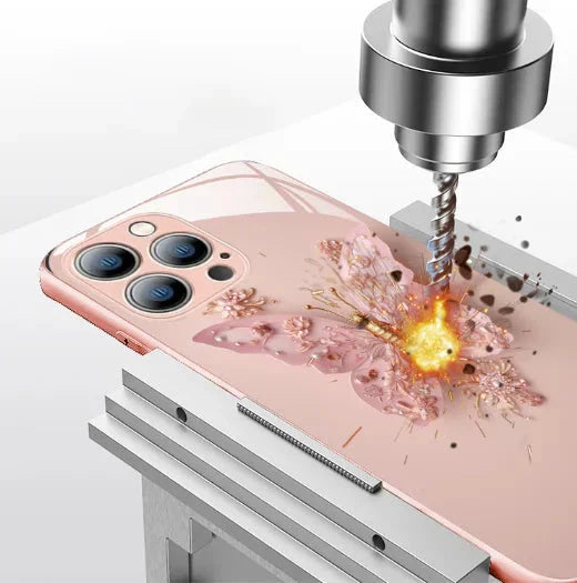 Hjemix | Flatt 3D-glassetui med sommerfugl mønster til iPhone