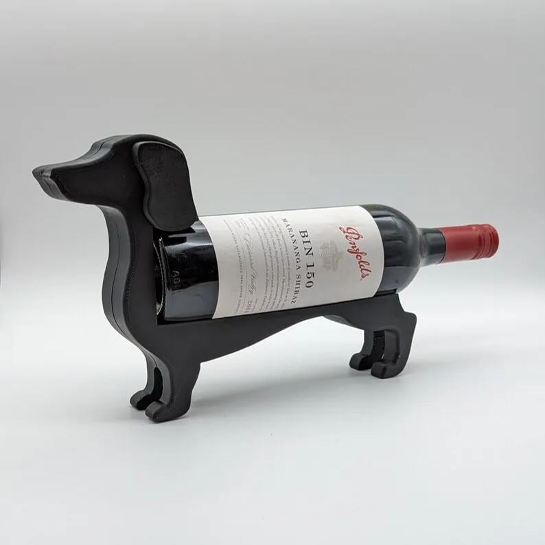 Hjemix | Vinflaskeholder Formet Som En Dachshund