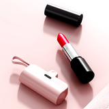 Hjemix | Bærbar Powerbank med Høy Kapasitet og Innebygde Kabler